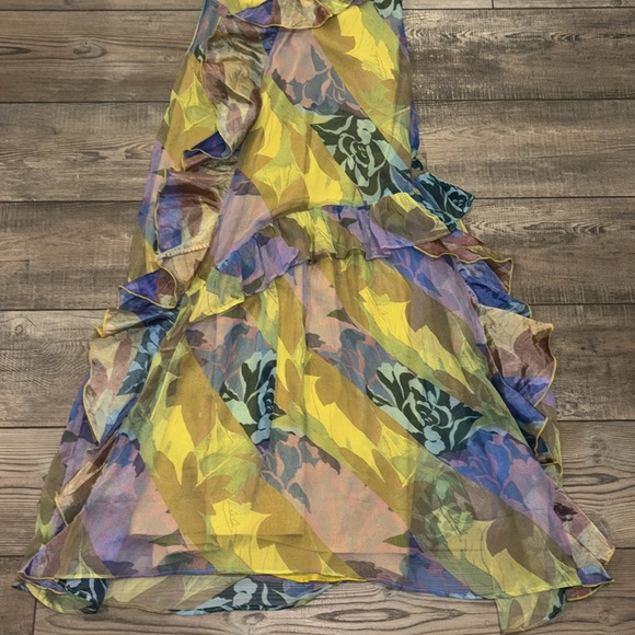 Nasty Gal Mixed Floral Print Ruffle Maxi Dress Size 6 - Picture 5 of 8